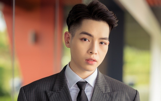 Đức Phúc sau phẫu thuật